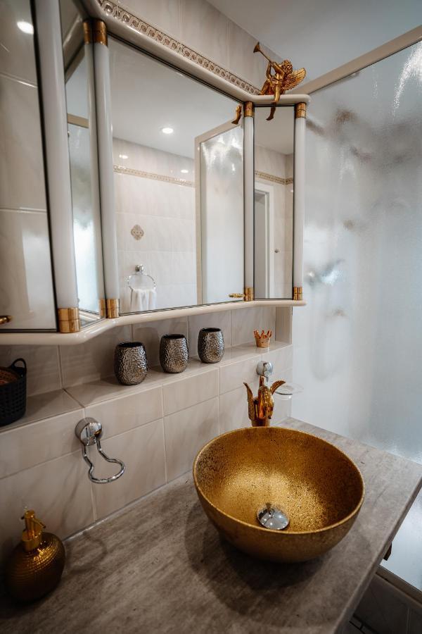 Timeout Royal Apartman Ellar Kültér fotó